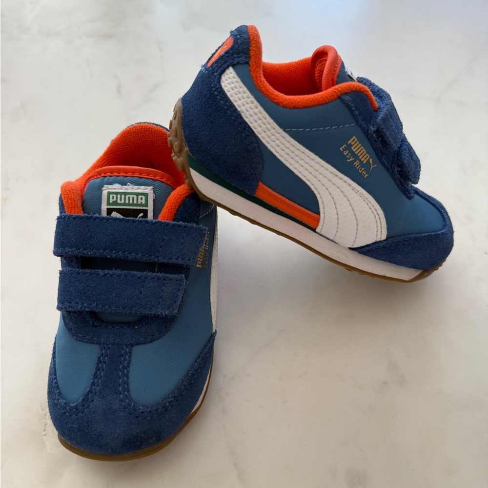 Puma Toddler Sneakers- Vintage Blue & Orange (Size 6C)